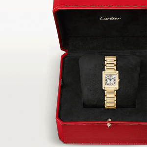 Cartier-Tank-Francaise-Watch-WGTA0113_0000_CRWGTA0114_0002_CRWGTA0114_3.png