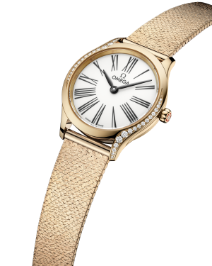 omega-de-ville-mini-tresor-quartz-26-mm-42855266004001-portrait-5-da3d47.png