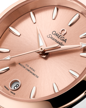 omega-seamaster-aqua-terra-shades-co-axial-master-chronometer-34-mm-22020342010001-portrait-3-6b78fc.png